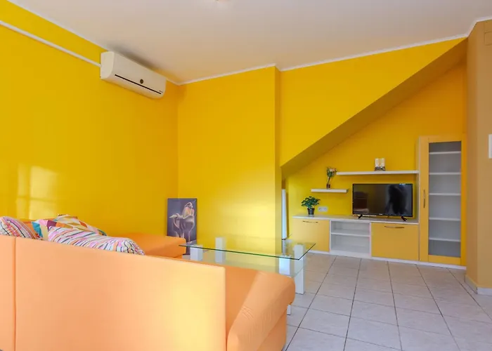 Mahnet 1 By Interhome Daire