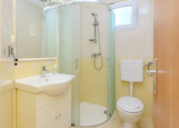 Mahnet 1 By Interhome